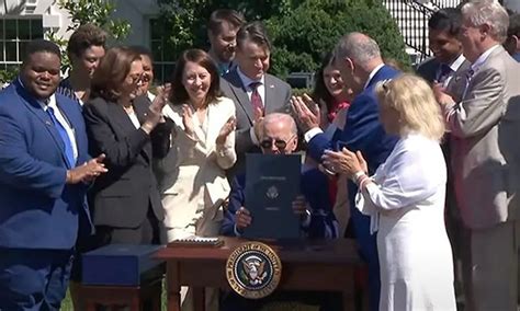 芯片法案 的图像结果