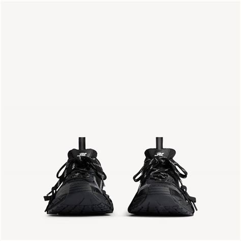 3xl sneaker