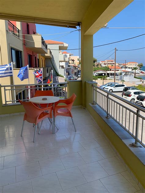 GLAROS BEACH APARTMENTS (Panormos) - Lodging Reviews, Photos, Rate ...
