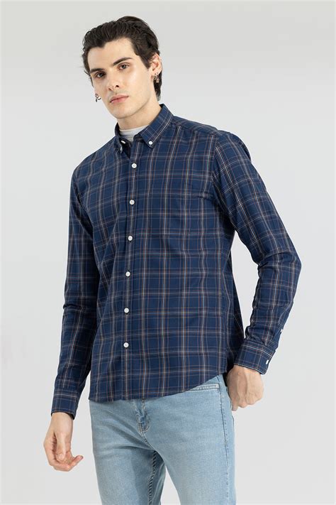 Buy Men's Modest Check Navy Shirt Online | SNITCH