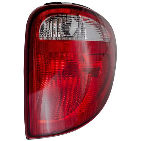 Brock Replacement Passenger Tail Light Compatible with 2004-2007 ...