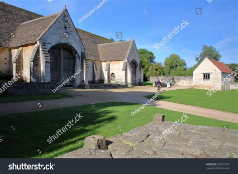 Tithe Barn 的图像结果