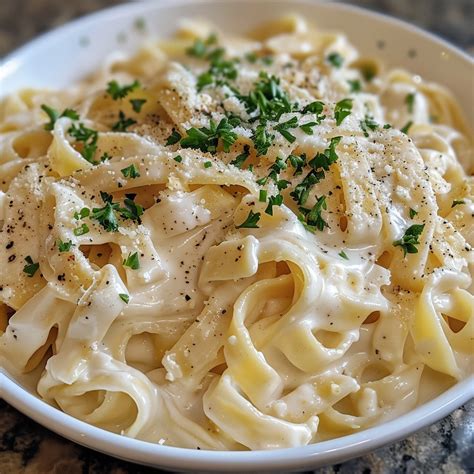 Cottage Cheese Alfredo Recipe for Creamy Pasta