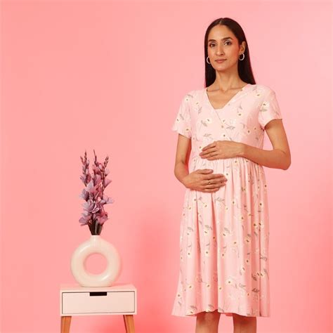 Feeding Nighty & Gowns | Pregnancy & Maternity Nighties – House Of Zelena™