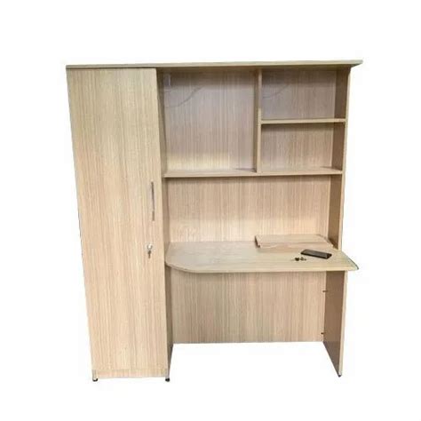 Wooden Computer Table 的图像结果