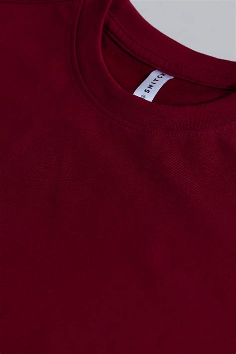 Buy Men's CoreComfort Maroon T-Shirt Online | SNITCH