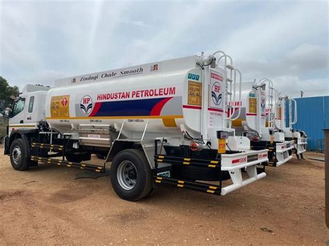 Petroleum Tanker - Top Loading Petroleum Tanker Manufacturer from ...