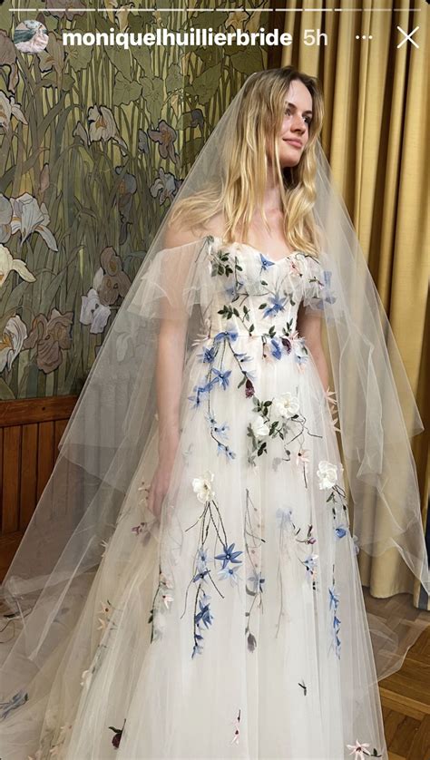 Pin by Gwen :) on Weddings... | Embroidered wedding dress, Dream wedding ideas dresses, Flowery ...