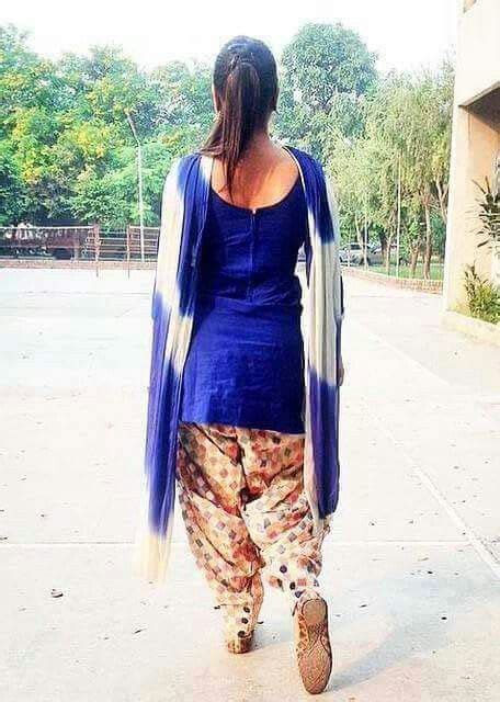 Beautiful girls in Punjabi Suit | Picpile.in