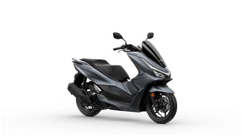 Motorrad Vergleich Honda PCX125 2025 vs. Yamaha NMAX 125 2024
