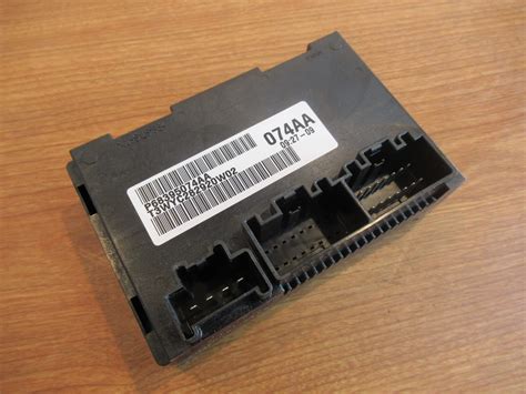 Rezultat imagine pentru 2013 Jeep Overland Traction Control Module