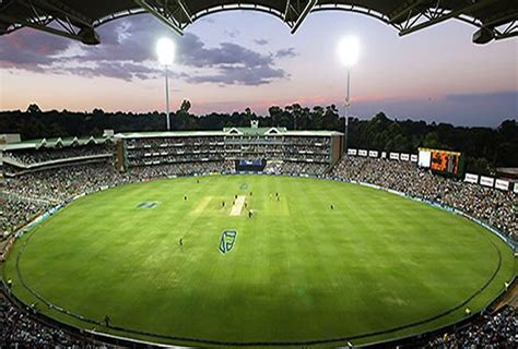 IPL 8: Solar power lights up Bangalore's Chinnaswamy stadium - Sports News