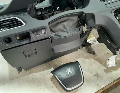 Driver Steering Wheel Airbag PEUGEOT 508 SW I (8E_) buy 539.99