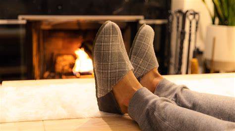 Best budget on sale mens slippers