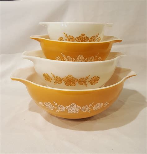 Pyrex Butterfly Gold Cinderella Bowls, Set of Four, Pyrex Nesting Bowls ...