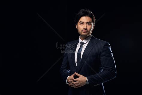 Businessmen 的图像结果