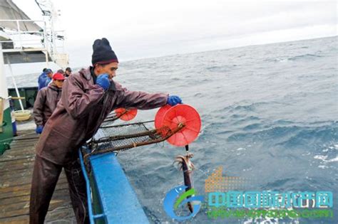 浙江渔船船员工资,远洋渔船船员生活照片报曝光(2)_免费QQ乐园