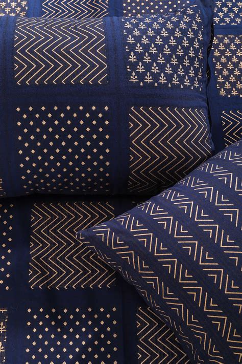 Buy Experience Luxury with Utsav Patch Cotton Bedsheet Online ...