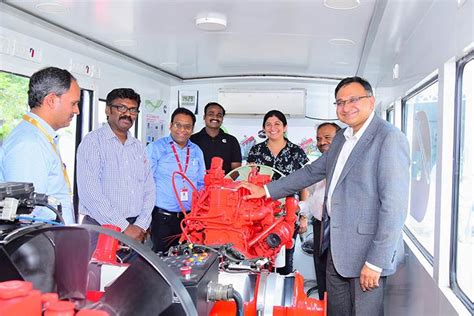 Cummins India's mobile BS VI tech training fleet sets off on multi-city ...