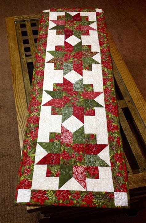 Christmas Table Runner Quilting Patterns Free 的图像结果