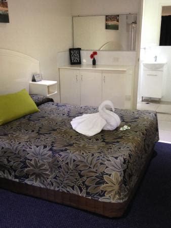 RIVER ESPLANADE MOTEL (Mooloolaba, Sunshine Coast) - Motel Reviews ...