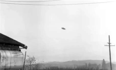 Is This the Proof We’ve Been Waiting For? UFOs Spotted in Vintage 1950s ...