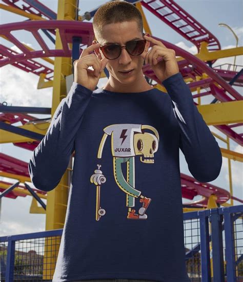 Funny Skull Skater Tee - trendy graphic long sleeve t shirt | Juxar