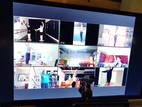 Zoom Dance Tutorial 的图像结果