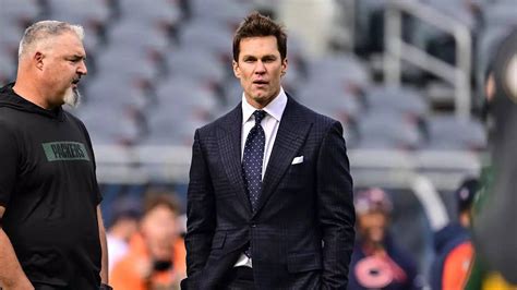 Famous rapper urges Tom Brady to bring Shedeur Sanders to the Raiders ...