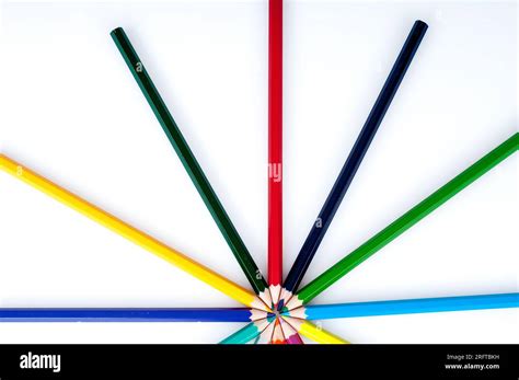 Using Color Pencils for Elementary 的图像结果