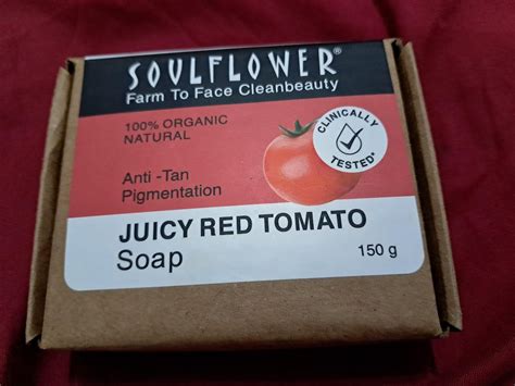 Anti-Tan Juicy Red Tomato Soap – Soulflower.in