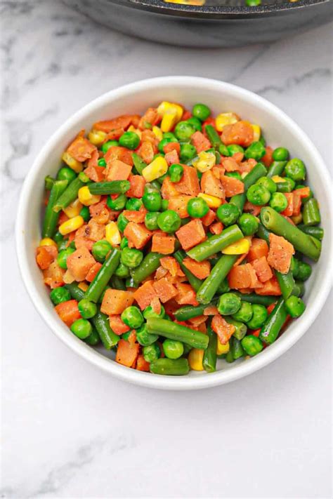 How To Cook Frozen Vegetables On The Stove - Recipe Vibes