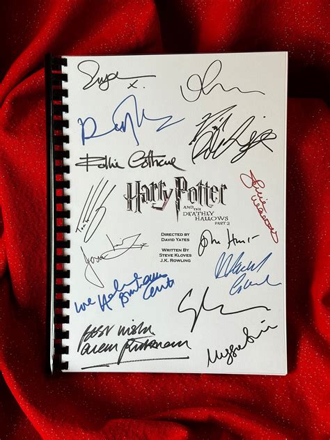 HARRY POTTER Deathly Hallows Part 2, Signed Movie Script, Movie Presen ...