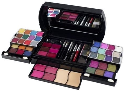 Cameleon Makeup Kit G1980 - Price in India, Buy Cameleon Makeup Kit ...