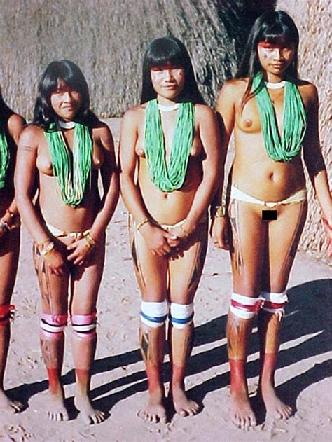 Indigenous Girls Desnudo