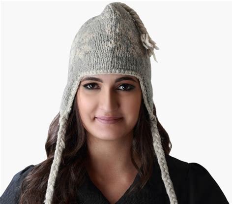 Pure Sheep Wool, Handknit Trojan Skullers/Beanies | soilofindia.in