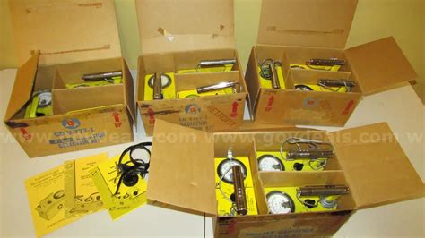 LOT of 12 Vintage Victoreen Lionel Anton Radiation Detectors Survey ...