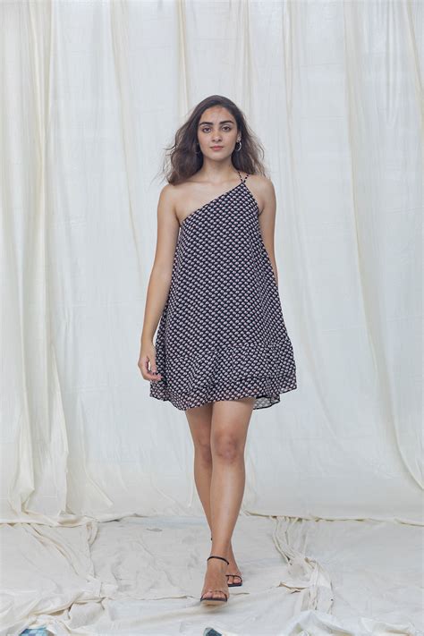 MONSOON 21 - Shop New Latest Fashion Style For Ladies Online