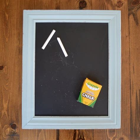 How to Make a Chalkboard Sign Using a Frame 的图像结果