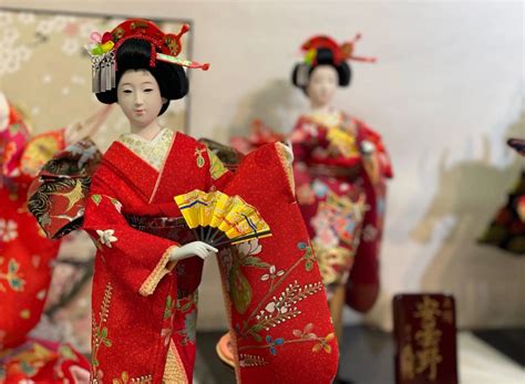 The world of Japanese dolls—a centuries-ancient culture of doll making ...
