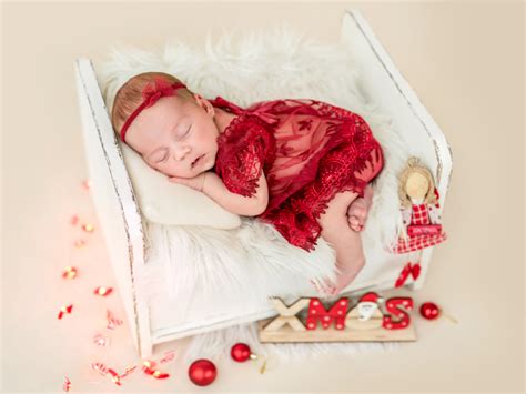 Christmas-Inspired Baby Girl Names That Are Full of Holiday Magic