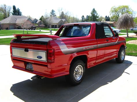This Ford Skyranger Convertible is a Rare Pickup Truck - autoevolution