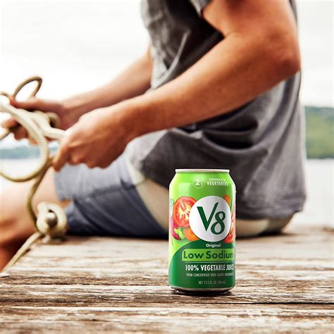 V8 Low Sodium Original 100 Vegetable Juice, Tomato Blend, 11.5 FL OZ ...