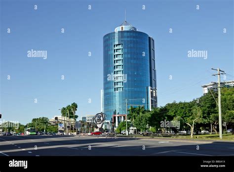 Commercial Skyscraper Design 的图像结果