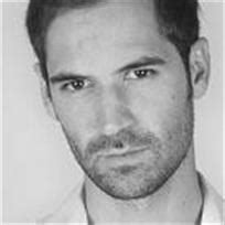 Manuel Garcia-Rulfo - Movies, Biography, News, Age & Photos | BookMyShow