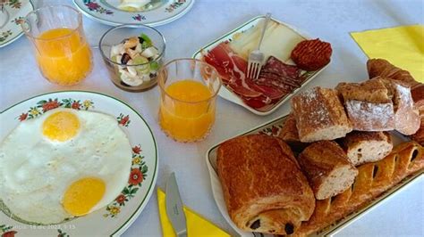 LA PASSERELLE DU CANAL (Salleles-d'Aude) - B&B Reviews, Photos, Rate ...