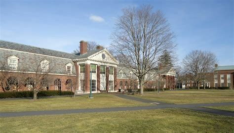 Bucknell University - Requirements + Data | CollegeVine