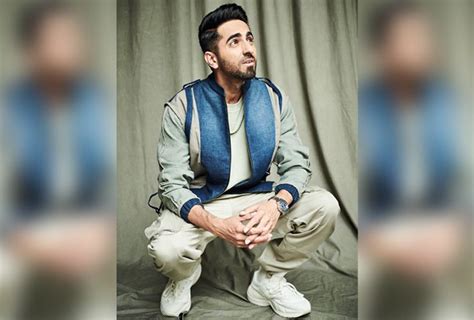 Men's Winter Fashion: हिवाळ्यात स्टायलिश दिसण्यासाठी असे डिझाईन करा ...