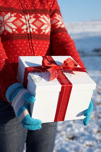 冬天收到什么礼物最新素材