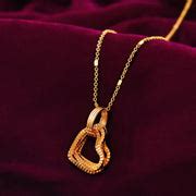 Valentine's Day Hearts Of Passion Pendant Necklace – VOYLLA